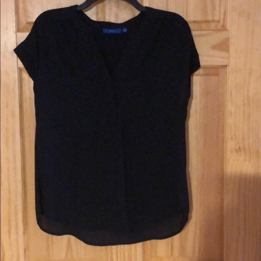 Apt. 9 sleeveless blouse. Small. Black. New.